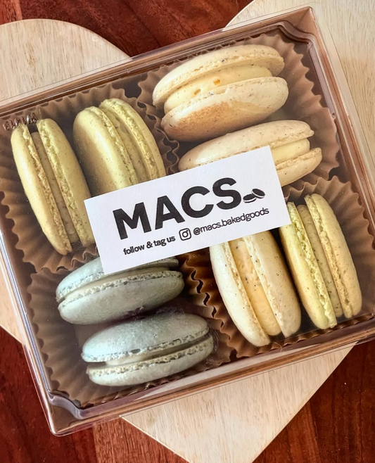 8 assorted macs.